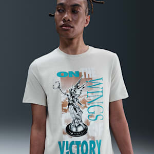 Nike Sportswear T-Shirt. Nike.com